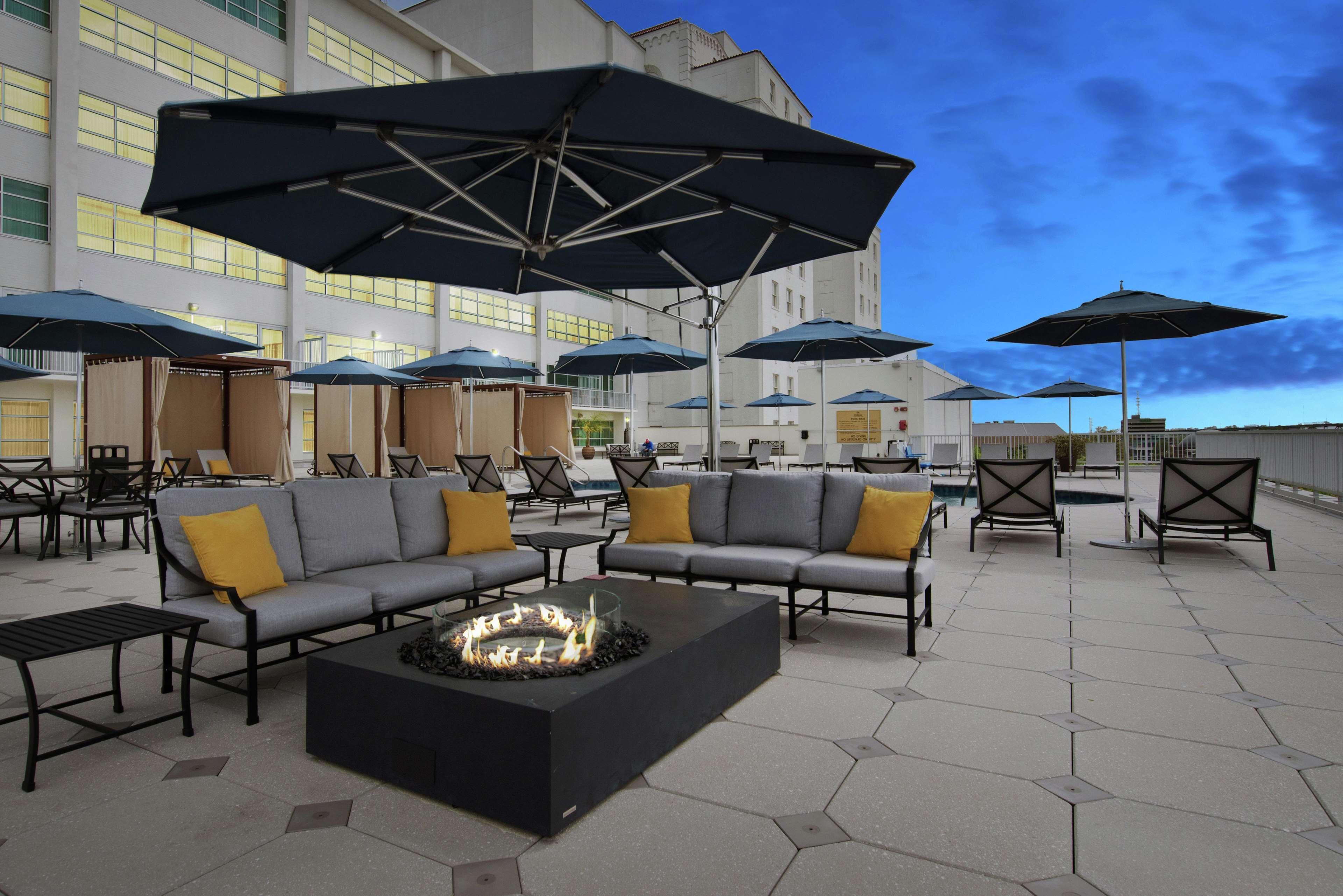 Готель Hilton Baton Rouge Capitol Center Екстер'єр фото