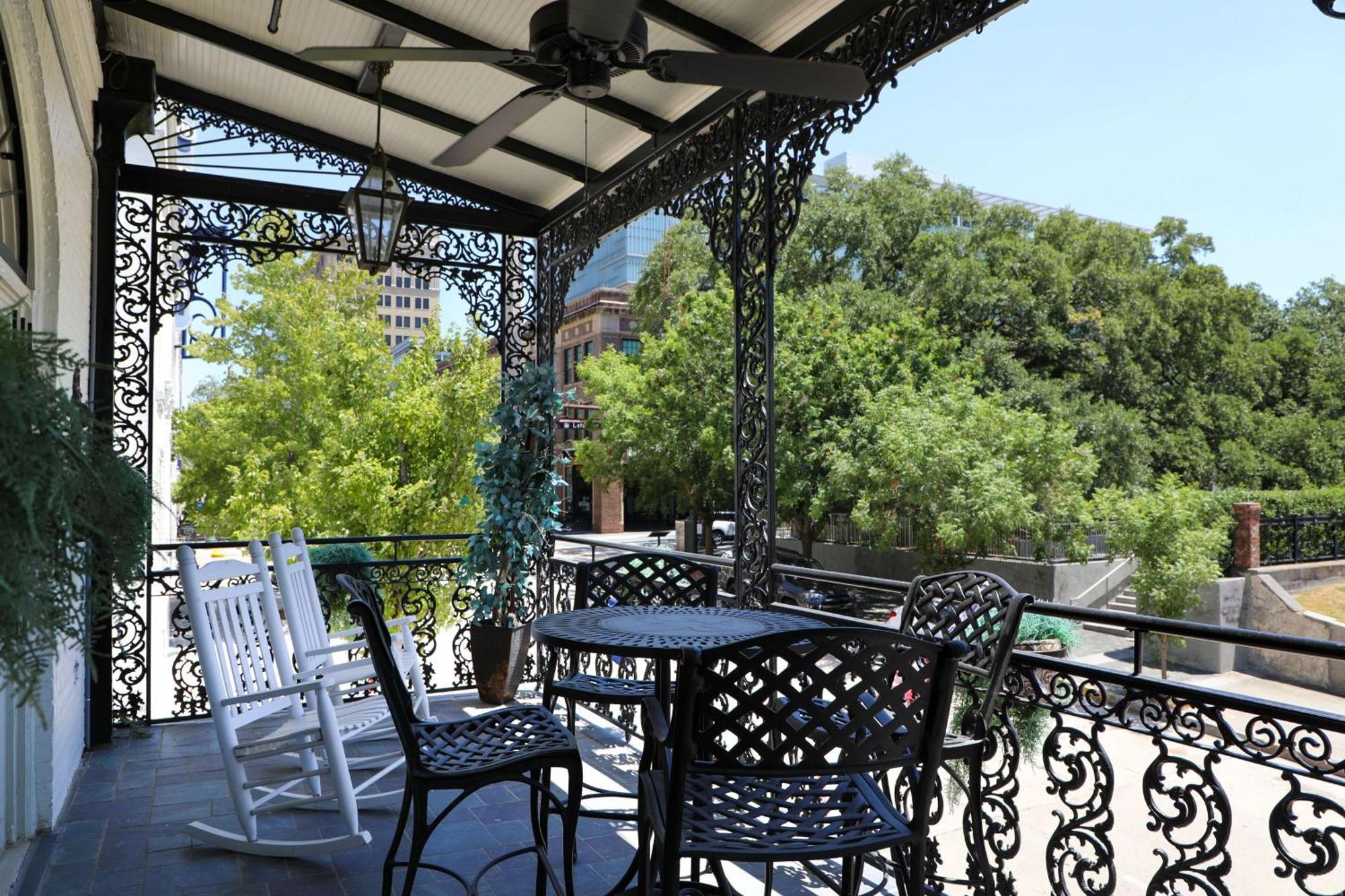 Готель Hilton Baton Rouge Capitol Center Екстер'єр фото