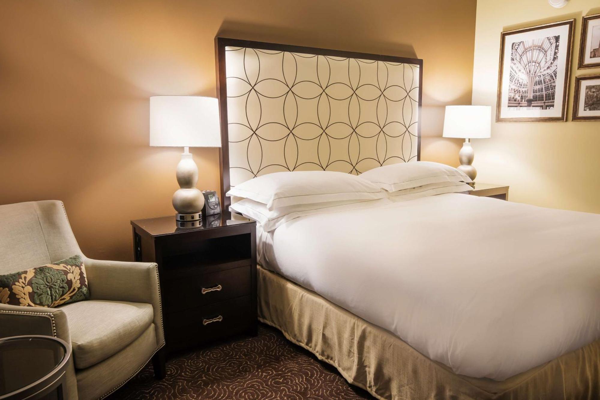 Готель Hilton Baton Rouge Capitol Center Екстер'єр фото