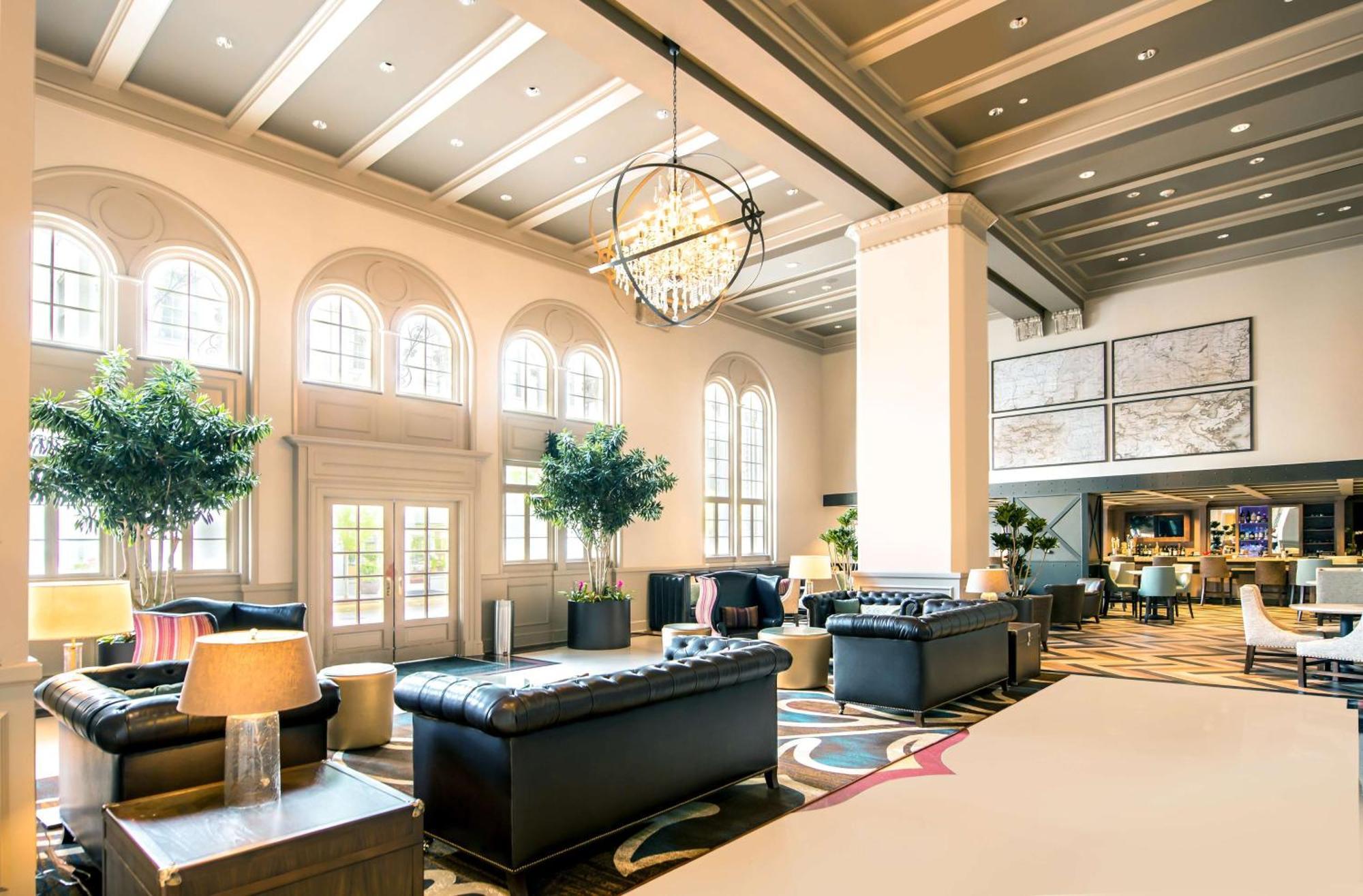 Готель Hilton Baton Rouge Capitol Center Екстер'єр фото